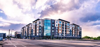 Seasons at Murray Crossing in Murray, UT - Building Photo