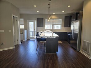 5232 Hampton St NE in Prior Lake, MN - Building Photo - Building Photo