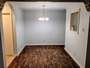 220 Doucet Rd in Lafayette, LA - Building Photo - Building Photo