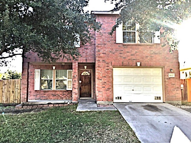 8802 Mission Mdw in San Antonio, TX - Building Photo