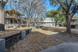 Morgan Manor Apartments in San Antonio, TX - Building Photo - Building Photo