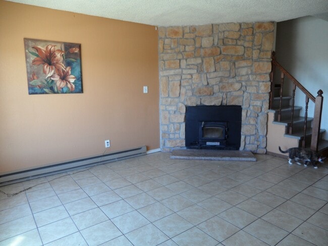4347 E Crow Dr in Laramie, WY - Building Photo - Building Photo