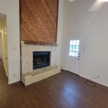 12802 Tomanet Trail in Austin, TX - Building Photo - Building Photo