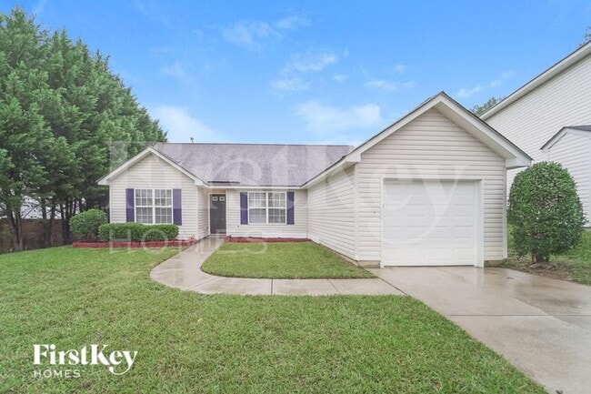 3211 Irwin Valley Ct in Charlotte, NC - Foto de edificio - Building Photo