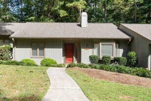 7927 Brown Bark Pl in Raleigh, NC - Building Photo