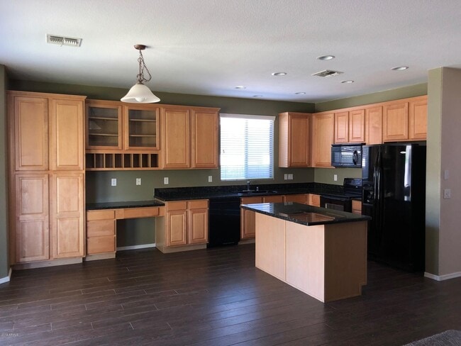 14628 W Banff Ln in Surprise, AZ - Building Photo - Building Photo