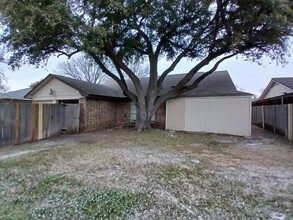 1714 Trowbridge St in Garland, TX - Building Photo - Building Photo