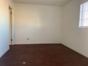 333 Dallas St NE in Albuquerque, NM - Foto de edificio - Building Photo