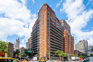 345-355 81st St Apartamentos