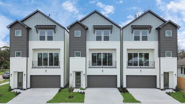 1214 English St in Houston, TX - Building Photo - Building Photo