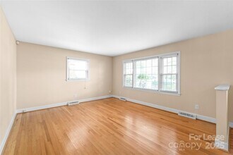 2200 Collingdale Pl in Charlotte, NC - Building Photo - Building Photo