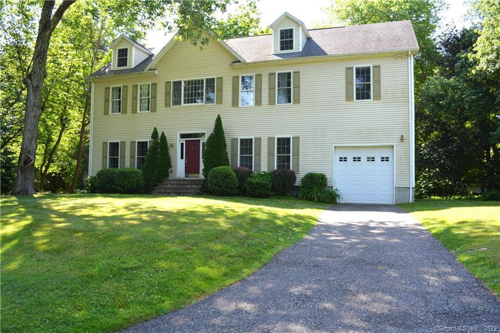 6 Archer Ln in Darien, CT - Building Photo