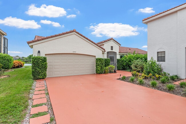 12541 Shoreside Ln in Wellington, FL - Building Photo - Building Photo