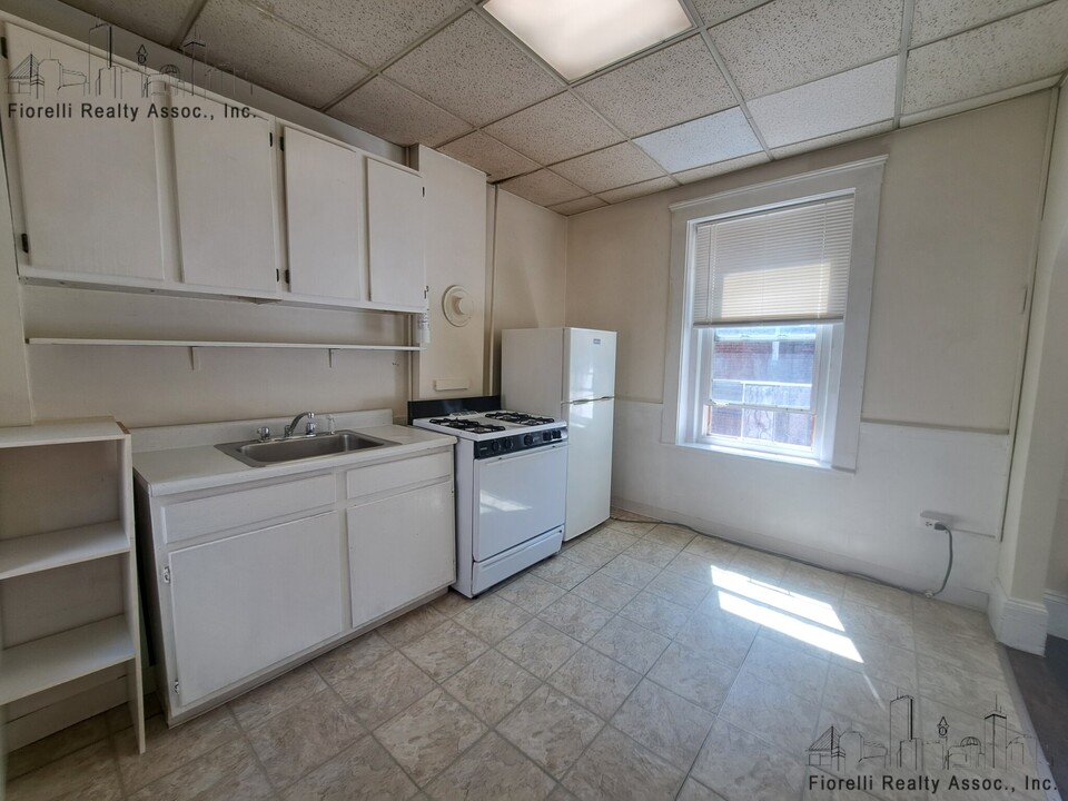 60 Prince St, Unit 9 in Boston, MA - Building Photo