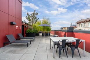 Louisa Hotel in Seattle, WA - Building Photo