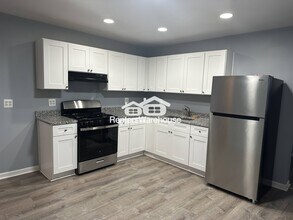 1503 Cox St in Baltimore, MD - Foto de edificio - Building Photo