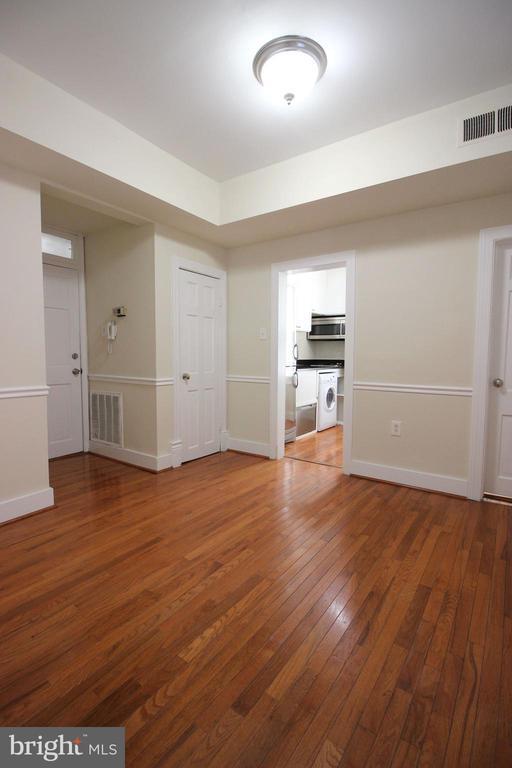 property at 3237 N St NW