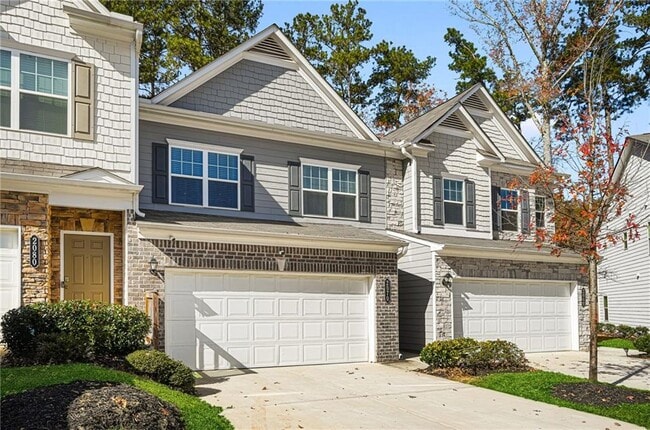 2070 Ravencliff Dr in Austell, GA - Building Photo - Building Photo