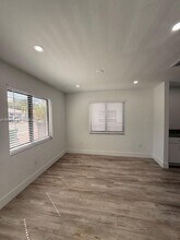 3609 SW 27th St in Miami, FL - Building Photo - Building Photo
