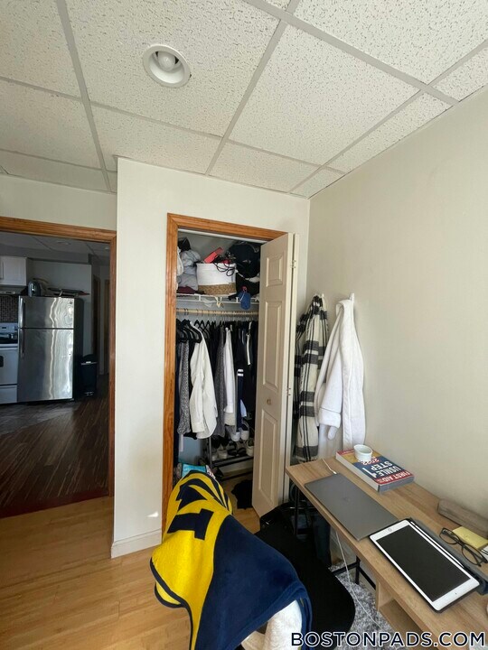 72 Kneeland St in Boston, MA - Building Photo
