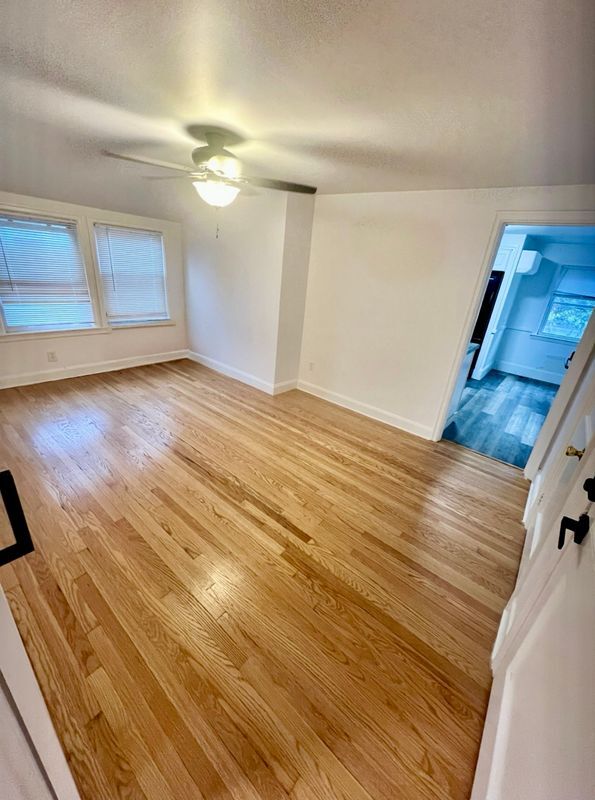 property at 182 Norfolk Ave