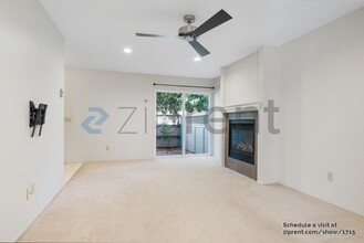 637 W Garland Terrace in Sunnyvale, CA - Building Photo - Building Photo