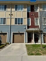 314 Marquis Ln SE in Calgary, AB - Building Photo