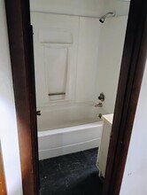 1508 Ridge Ave, Unit Apt 3 in Braddock, PA - Building Photo - Building Photo