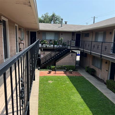 4149 Lovers Ln-Unit -F in Dallas, TX - Foto de edificio - Building Photo