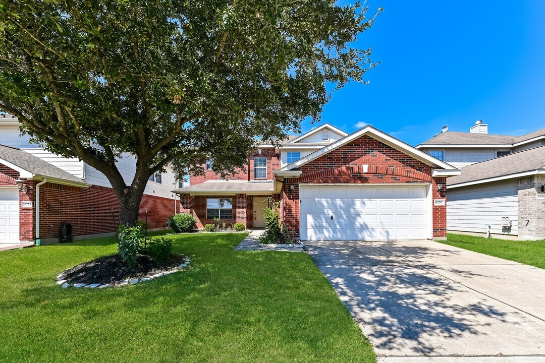 6230 Cottage Stream Ln in Spring, TX - Foto de edificio
