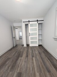 2230 Elizabeth St photo'