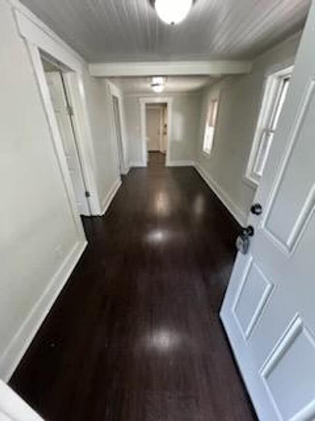 property at 915 N Missouri Ave