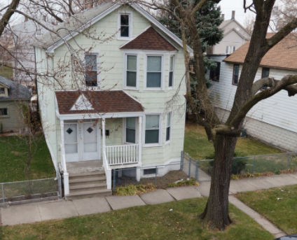 10021 S Exchange Ave in Chicago, IL - Building Photo