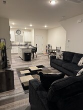 533 Gantt St in Mooresville, NC - Foto de edificio - Building Photo