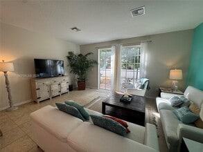 2333 SE 5th St in Pompano Beach, FL - Building Photo - Building Photo