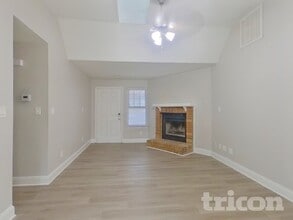 6120 Coltswood Ct in Charlotte, NC - Building Photo - Building Photo