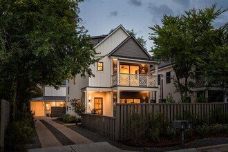 2707 Stacy Ln in Austin, TX - Building Photo - Building Photo