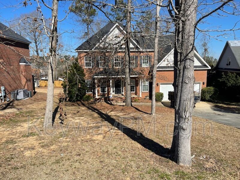 250 Newland Cir in Evans, GA - Building Photo