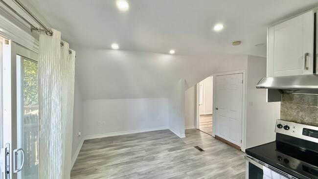 617 Rosseau Rd in Hamilton, ON - Building Photo - Building Photo