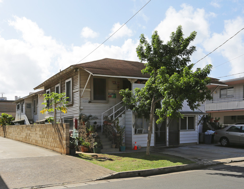 743 Pumehana St in Honolulu, HI - Building Photo