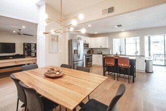 12202 N 60th St in Scottsdale, AZ - Building Photo - Building Photo