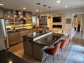 7115 Shook Ave in Dallas, TX - Building Photo - Building Photo