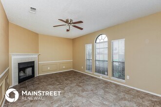 645 Lemon Dr in Arlington, TX - Foto de edificio - Building Photo