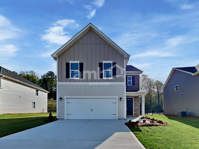 property at 661 Smt Vw Ln