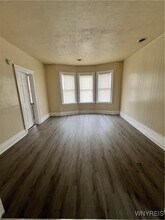 318 Gibson St in Buffalo, NY - Building Photo - Building Photo