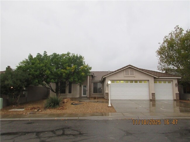 property at 2016 John Wayne Dr