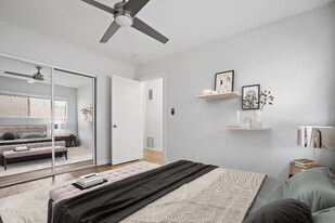 10203 Tabor St in Los Angeles, CA - Building Photo