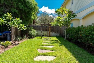 11065 Smokey Dr in Bonita Springs, FL - Building Photo - Building Photo