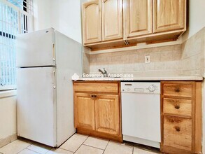 3133 Broadway-Unit -3 in New York, NY - Building Photo - Building Photo