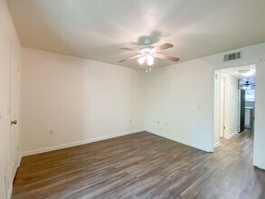 1923 NW 23rd Blvd in Gainesville, FL - Building Photo - Building Photo